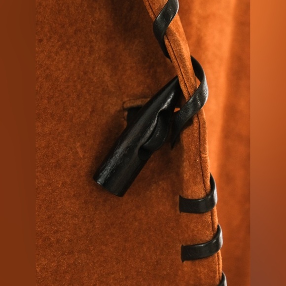 Women's Brown Leather Jacket with Black Trim - Picture 7 of 9